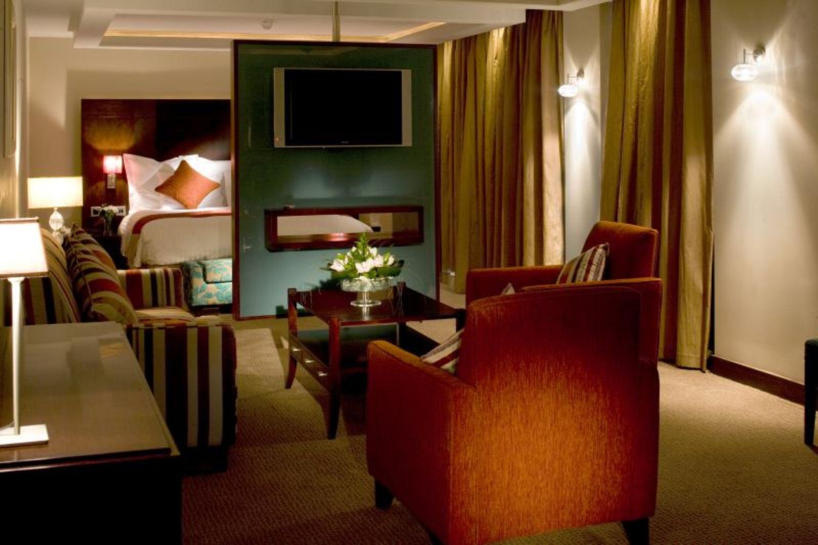 The Savoy Hotel Limerick Junction Exterior foto A suite at the InterContinental London