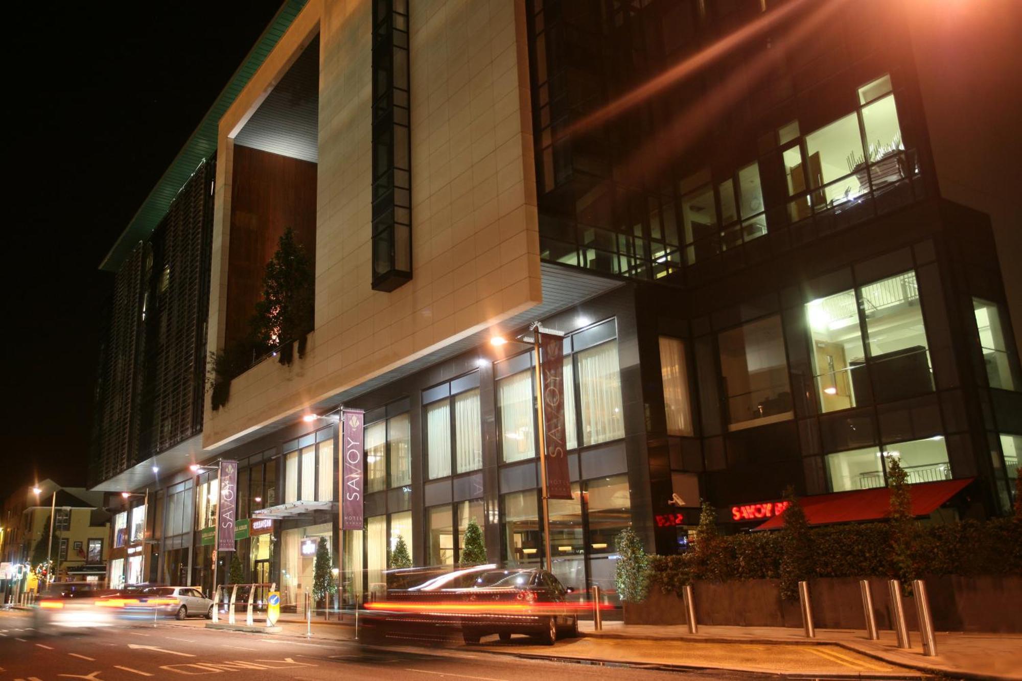 The Savoy Hotel Limerick Junction Exterior foto The new building of the University of Westminster